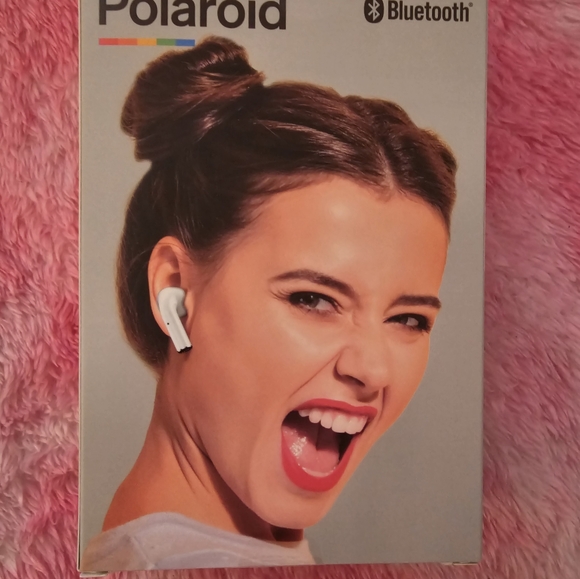 POLAROID True wireless Pro Earbuds - Picture 2 of 2